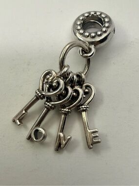 Retired Pandora Keys of Love Dangle Charm 797654NPMMX ALE 925